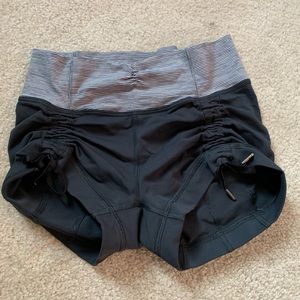 Lululemon booty short
